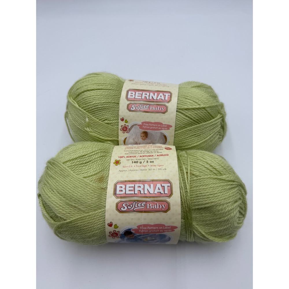 Bernat Softee Baby Yarn 2 Skeins Soft Fern Green 30221 Light Sport Weight 790yds
